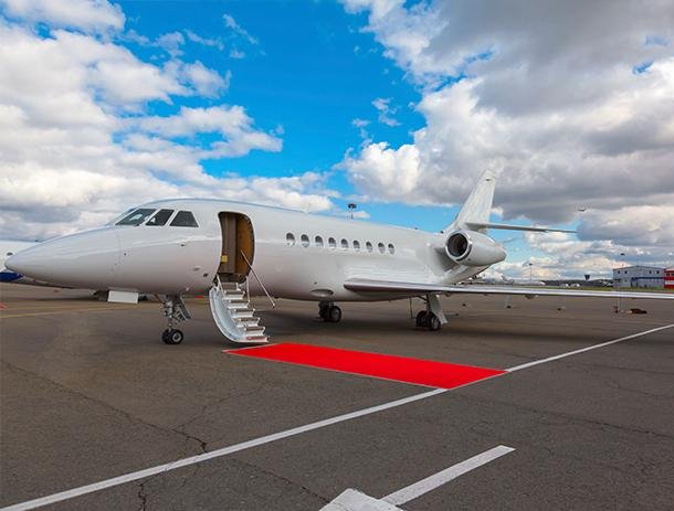Dassault Falcon 2000 heavy jet — Safe Fly Aviation international charter