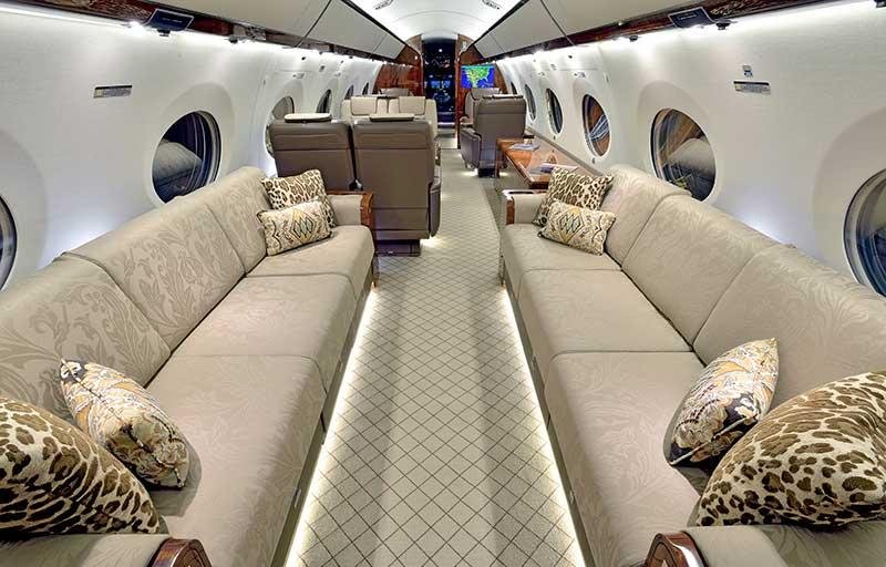 Private jet for Mumbai to London charter