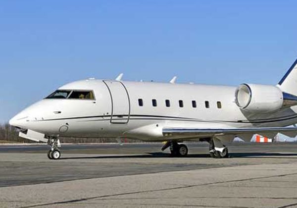 Discover the private jets of elite athletes like Cristiano Ronaldo, Michael Jordan, and Tiger Woods. Explore how Gulfstream G650, G550, and other luxury aircraft enhance athletic performance and global travel efficiency.